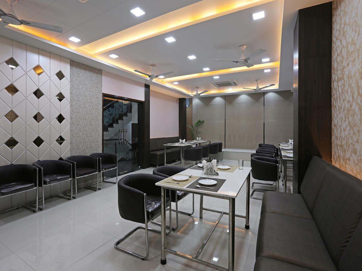 Oyo 10360 Hotel Grand Manoranjan Gorakhpur Dış mekan fotoğraf